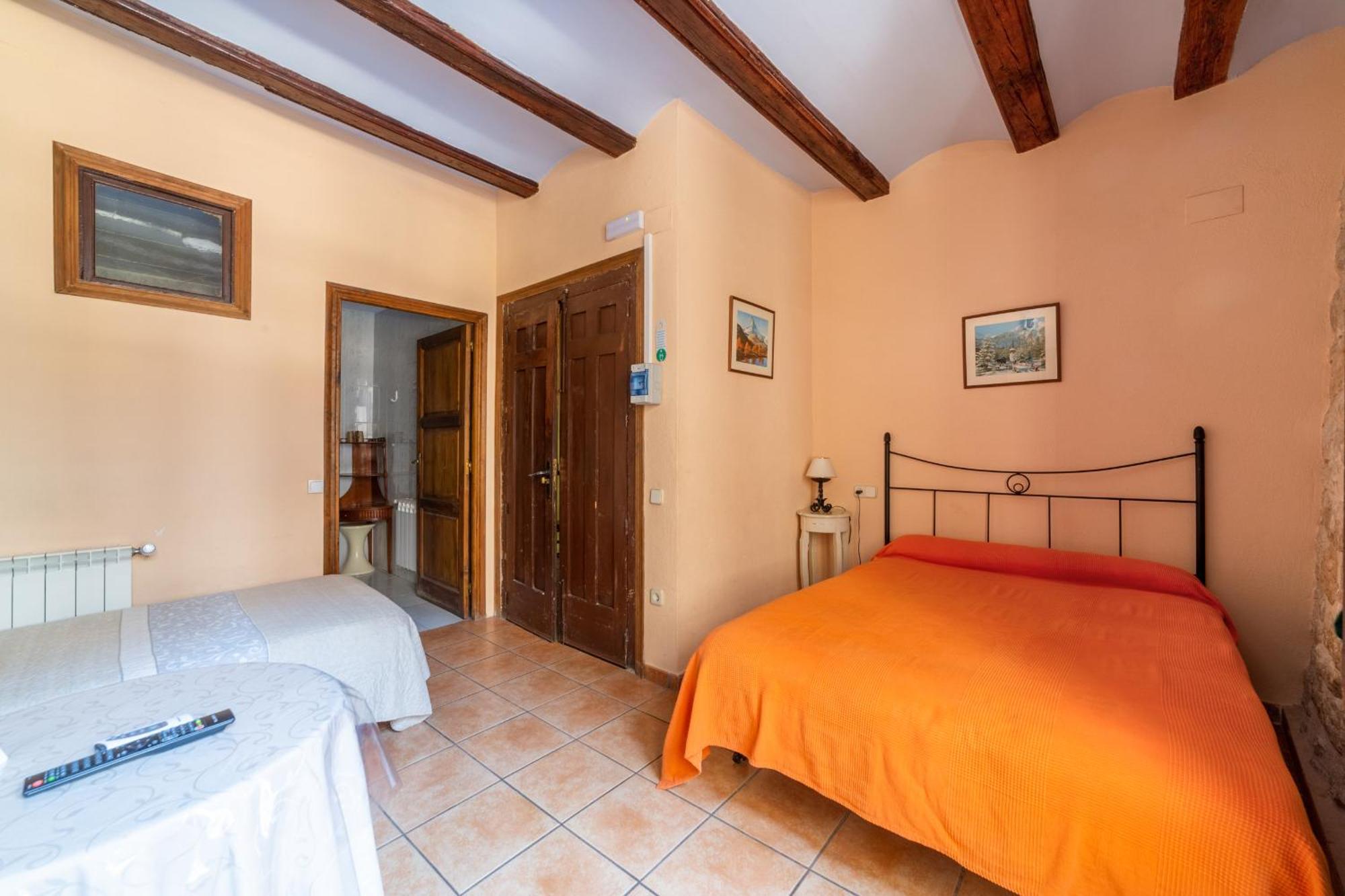 Fonda La Plaza Hotel Valderrobres Eksteriør billede